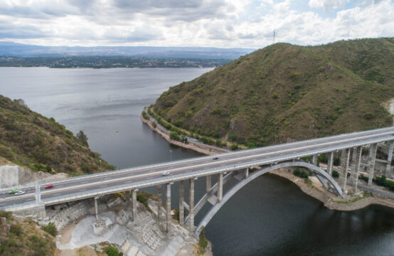 Dique San Roque Puente Y Paredón